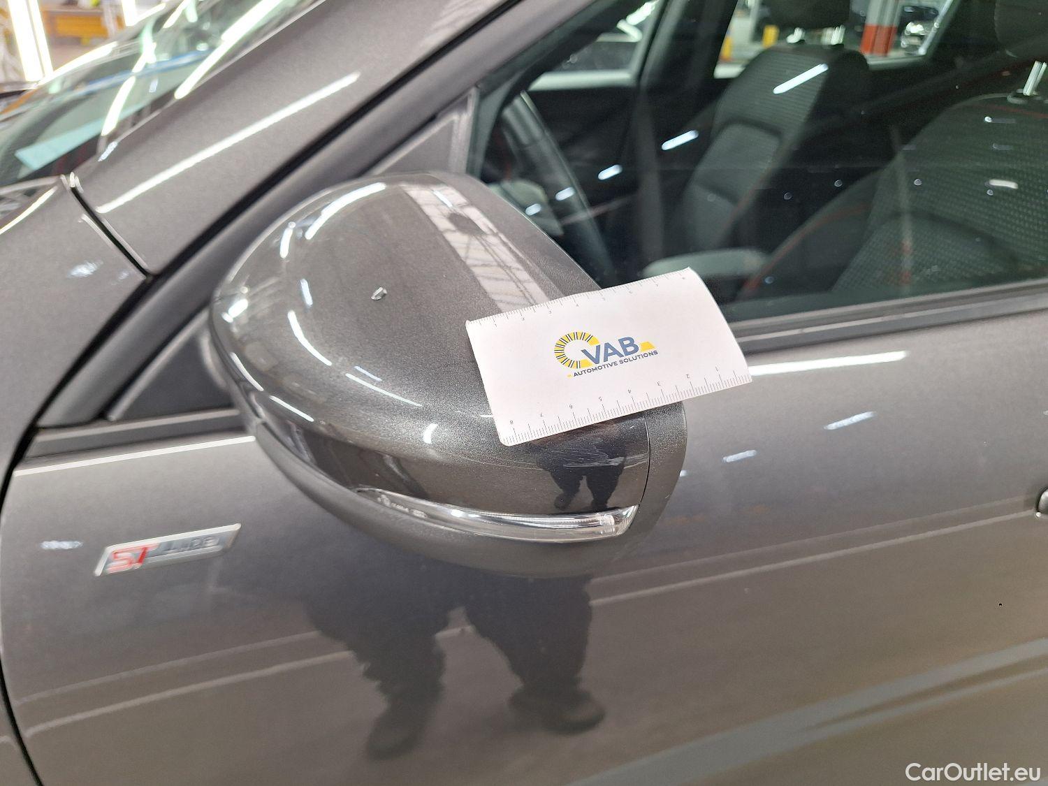  Ford  Kuga Ford,  '19, Ford  2.5i FHEV Aut. 140kW ST-Line 5d #16