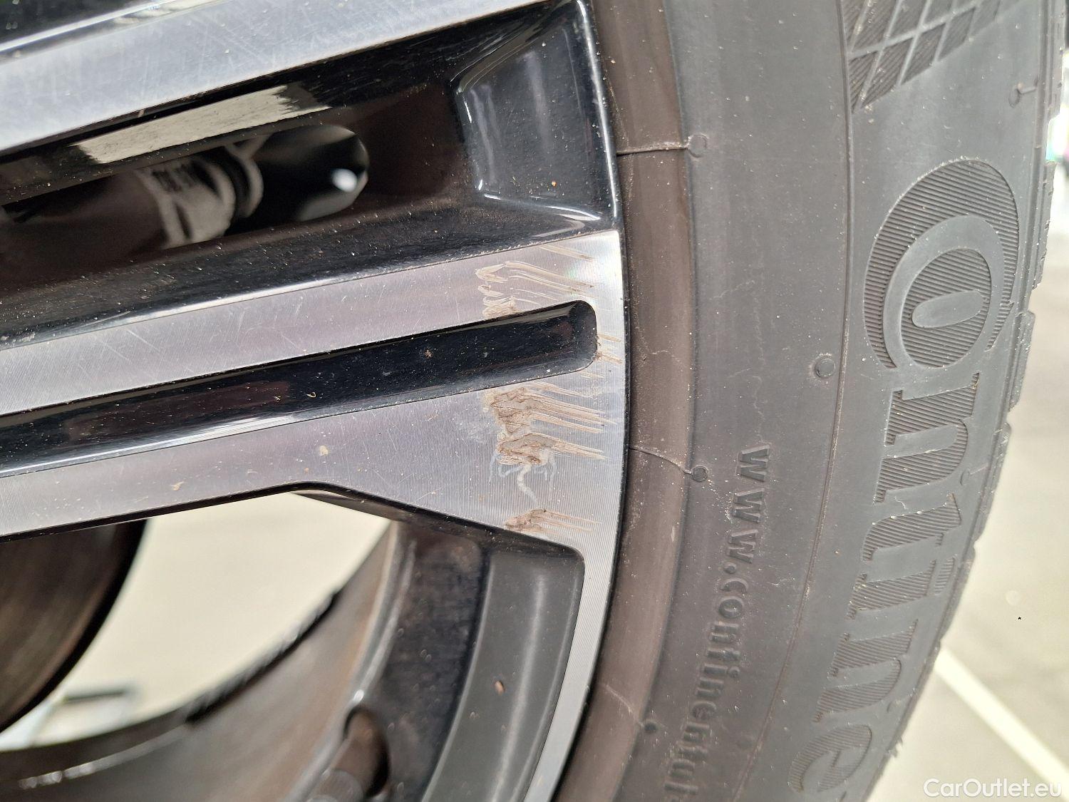  Volvo  XC 40 Volvo, XC40 '17, Volvo XC40 T5 Recharge Geartronic Inscription 5d #7