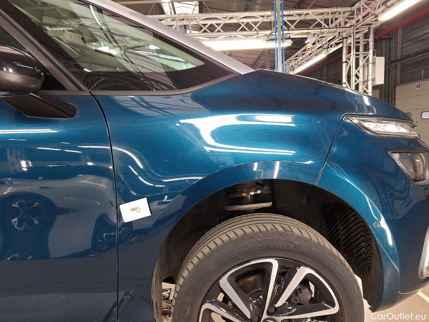  Citroen  C4 Grand Picasso Citroën, Gr. C4, Gr.C4 SpT.1.2 130 Shine A. #17