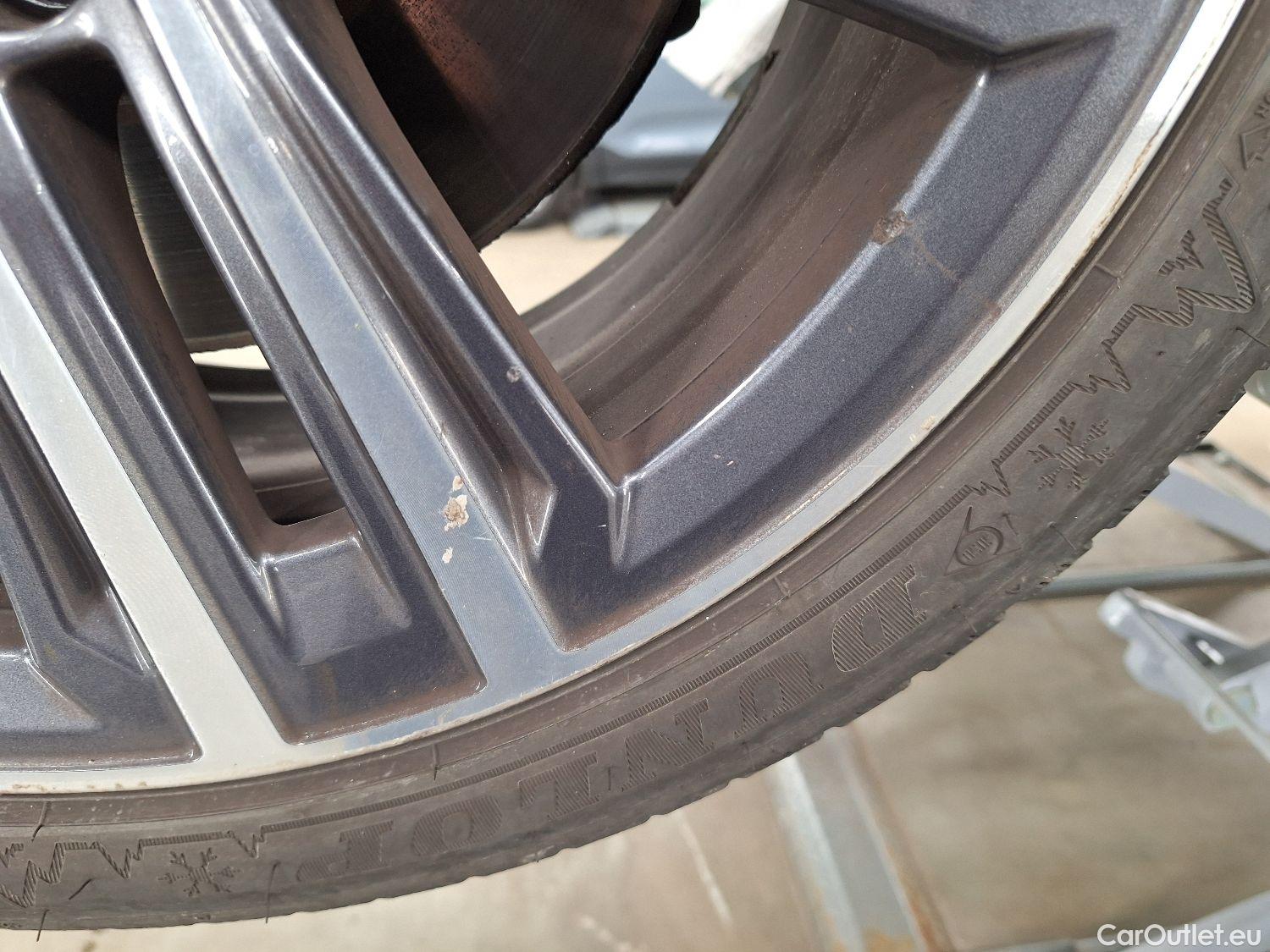  Bmw  Serie 1 BMW, 1-serie '19, BMW 1 Reeks Hatch 116dA (85 kW) 5d #19