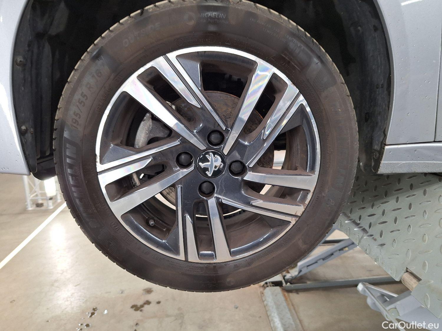  Peugeot  208 Peugeot,  '19, Peugeot  1.2 PureTech 100 MAN6 S&S Allure Pack  #12