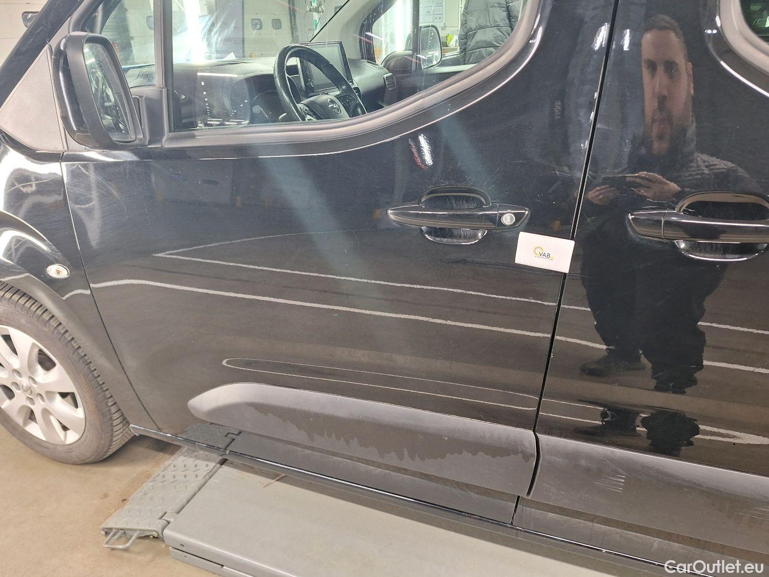  Opel  Combo Opel,  Life '18, Opel  Life 1.5 Turbo D BlueI 96kW S/S Eleganc #43