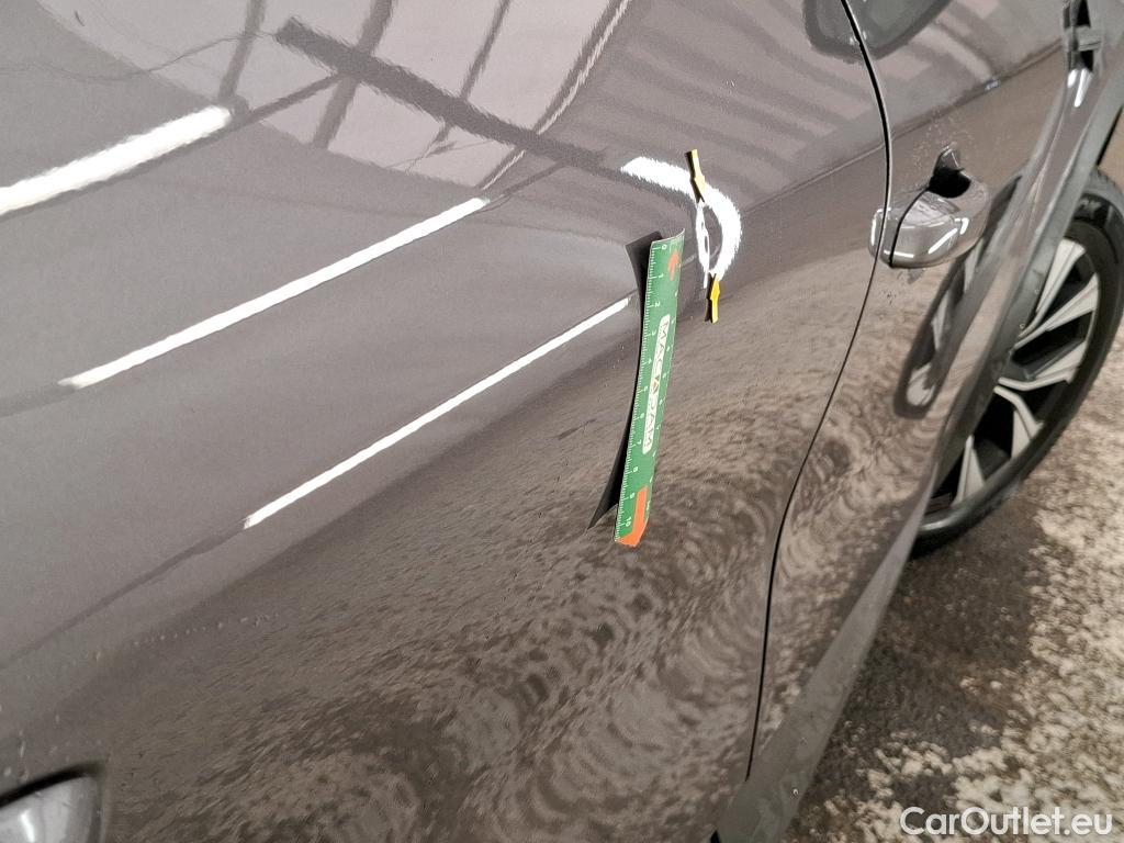  Renault  Captur  II Evolution 1.6 E-TECH Hybrid 145CV BVA6 E6d #9