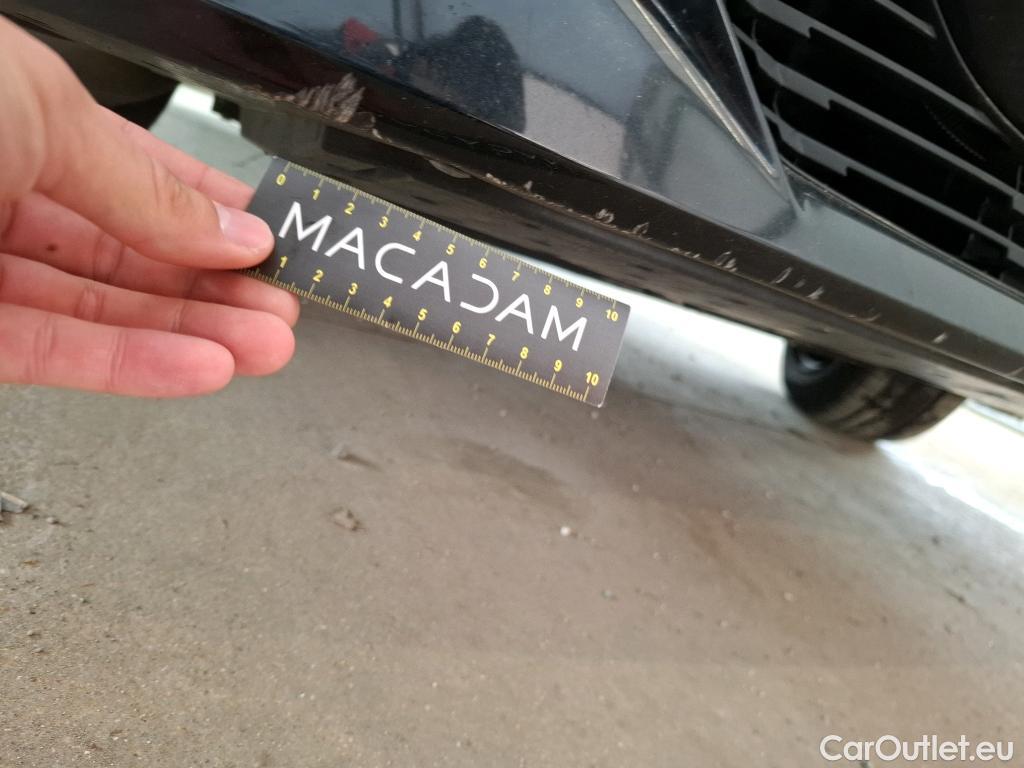  Peugeot  208 PEUGEOT  / 2019 / 5P / Berline BLUEHDI 100 S&S Active Business #4