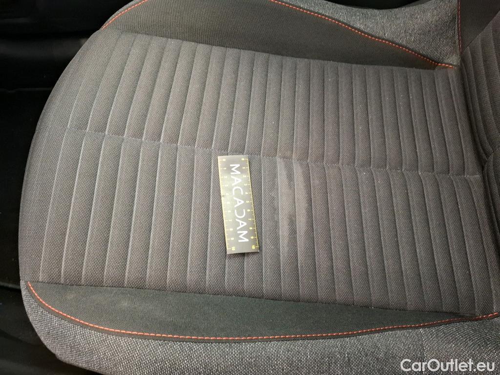  Peugeot  208 PEUGEOT  / 2019 / 5P / Berline BLUEHDI 100 S&S Active Business #7