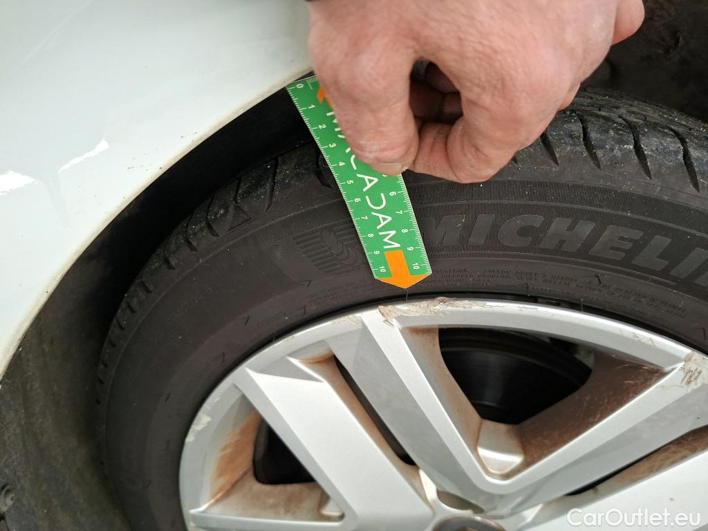  Renault  Clio  V Business 1.0 SCe 70CV BVM5 E6dT #24