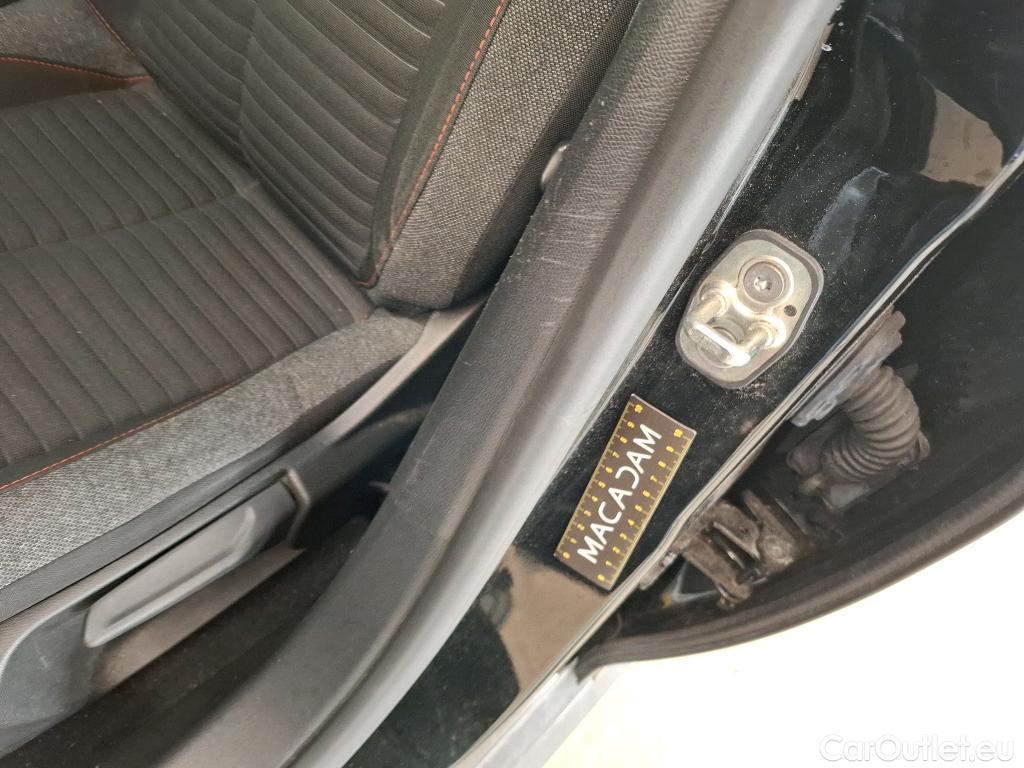  Peugeot  208 PEUGEOT  / 2019 / 5P / Berline BLUEHDI 100 S&S Active Business #5