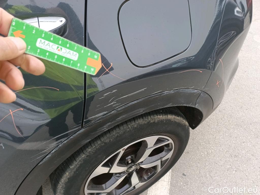  KIA  Sportage KIA  1.6MHEV Drive 100kW(136CV) 4x2(Crist Tintados) #17