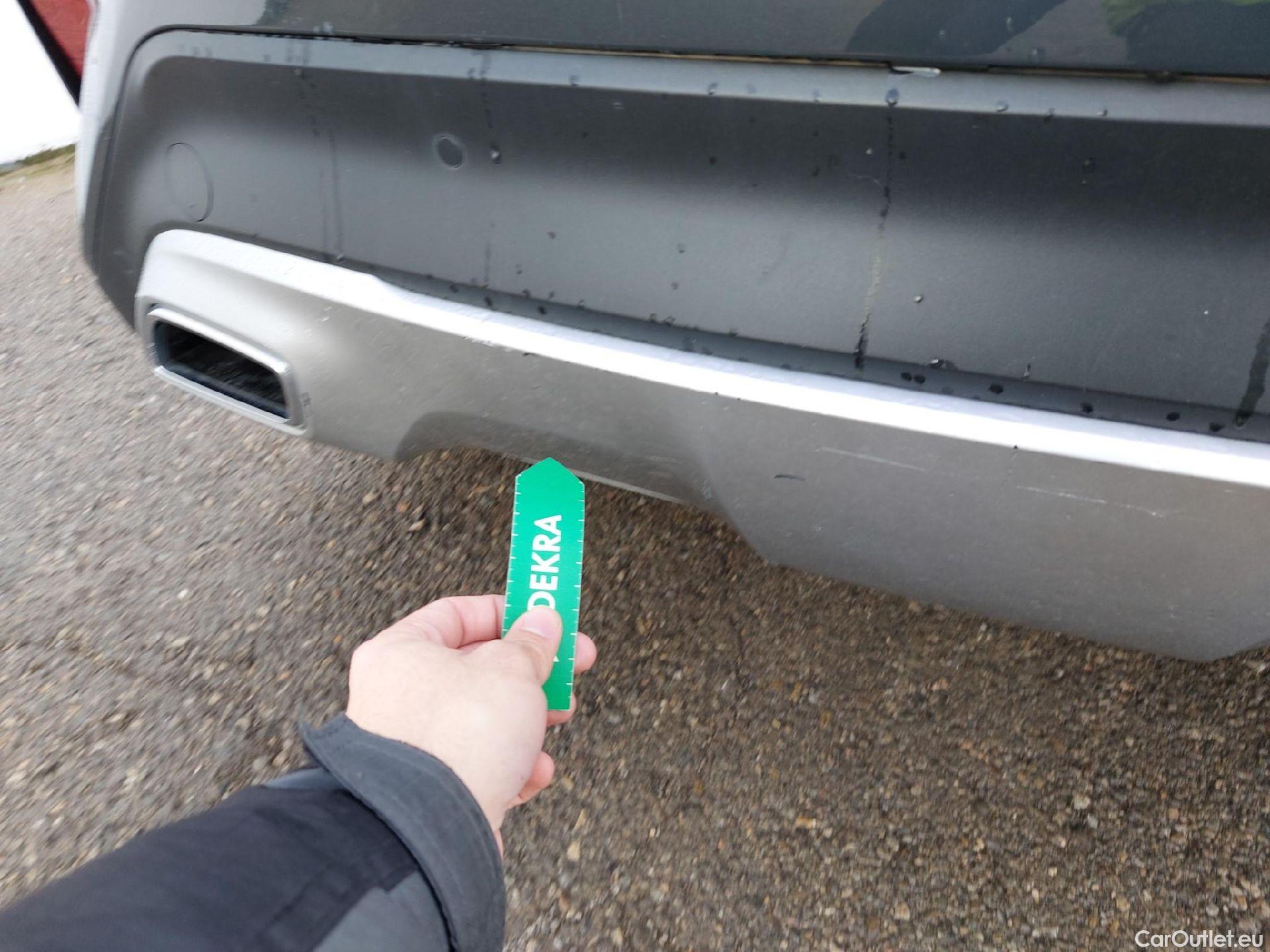  KIA  XCeed KIA  1.6 GDi PHEV 104kW (141CV) eDrive (AC) #11