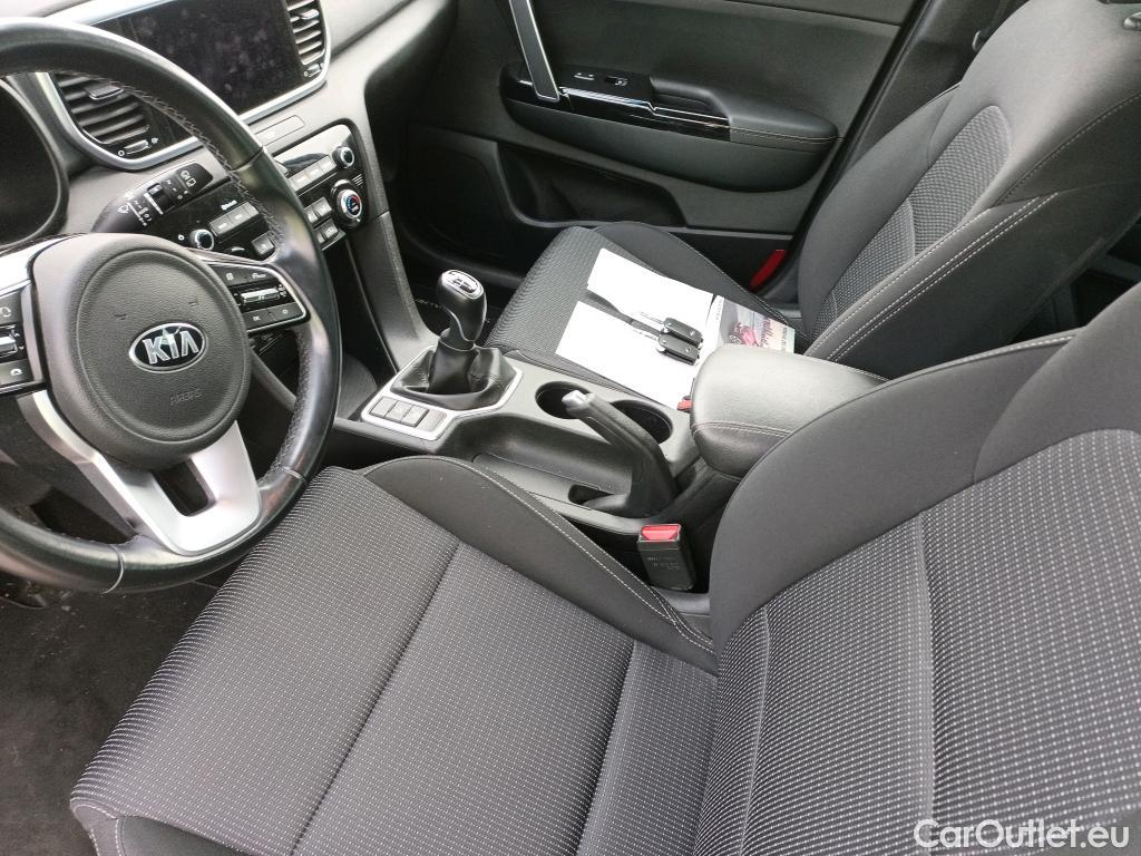  KIA  Sportage KIA  1.6MHEV Drive 100kW(136CV) 4x2(Crist Tintados) #20