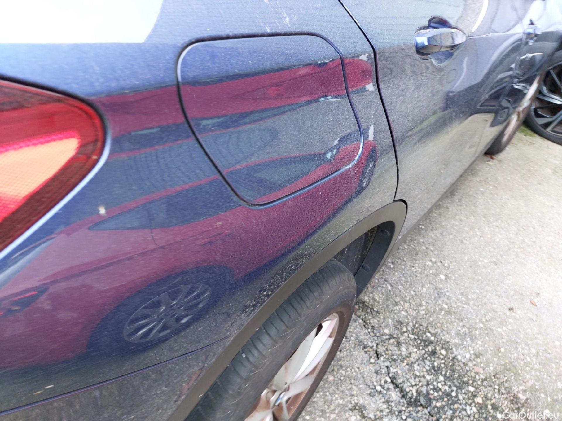  Bmw  X2 BMW  / 2017 / 5P / todoterreno sDrive18i (AC) #18