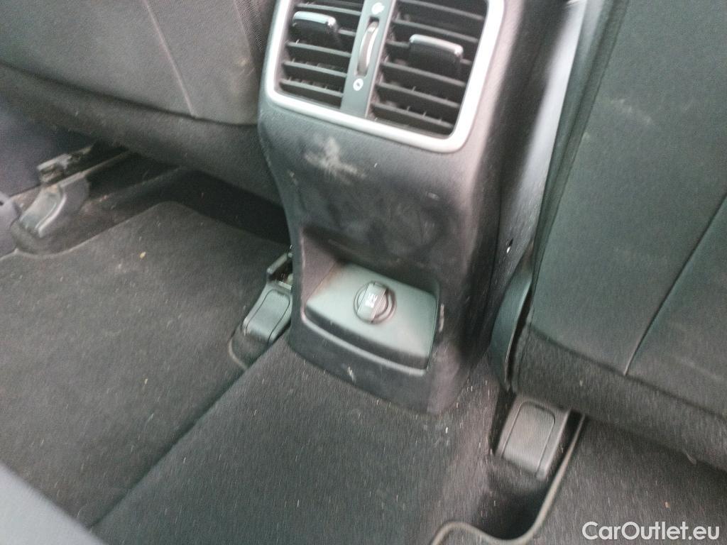  KIA  Sportage KIA  1.6MHEV Drive 100kW(136CV) 4x2(Crist Tintados) #7