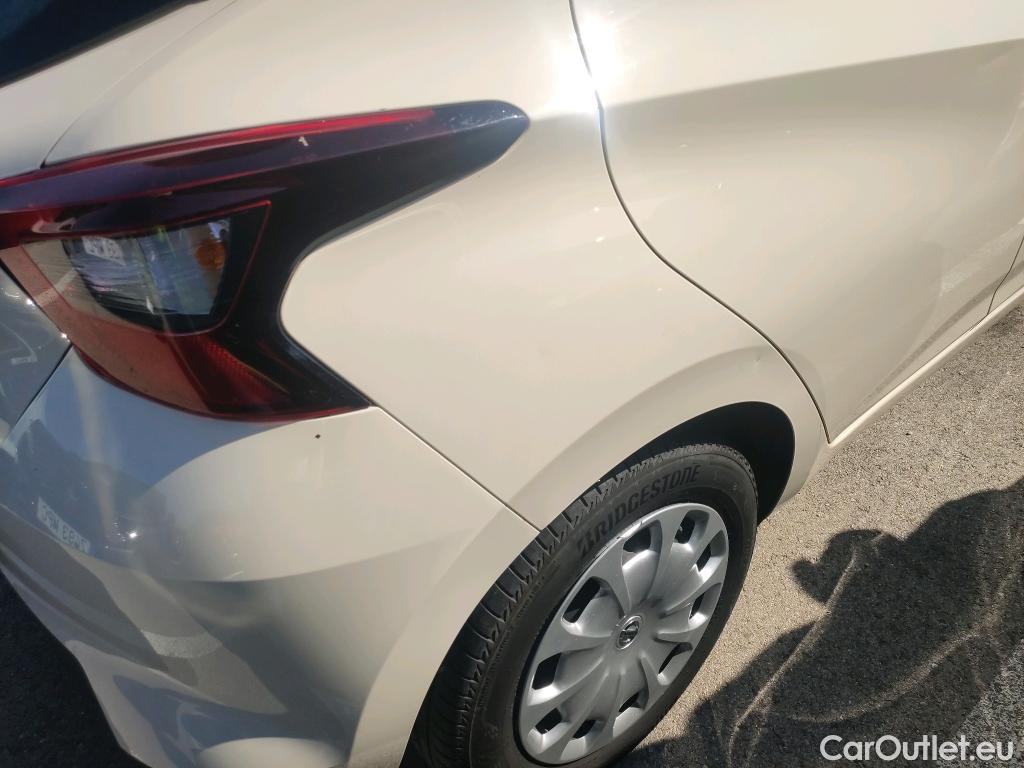  Nissan  Micra NISSAN  / 2017 / 5P / berlina con portón IG-T 68 kW (92 CV) E6D-F Acenta #3