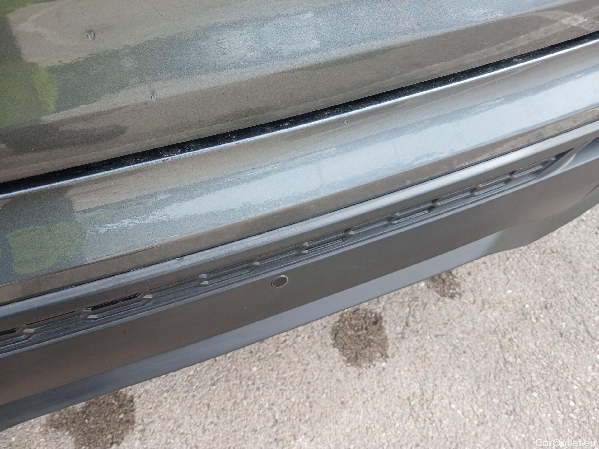  Nissan  Juke NISSAN  / 2019 / 5P / crossover DIG-T 84 kW (114 CV) DCT 7 V N-Connecta (AC2) #5