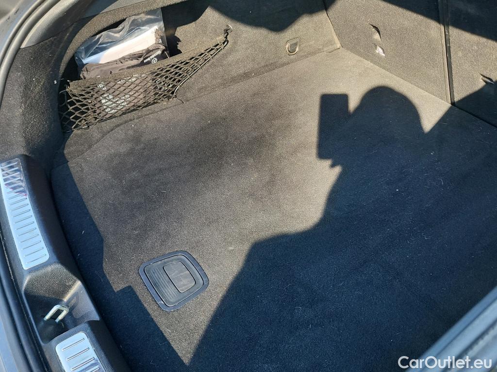  Mercedes  G-Klasee MERCEDES-BENZ GLC Coupé / 2019 / 5P / coupé GLC 220 d 4MATIC #9