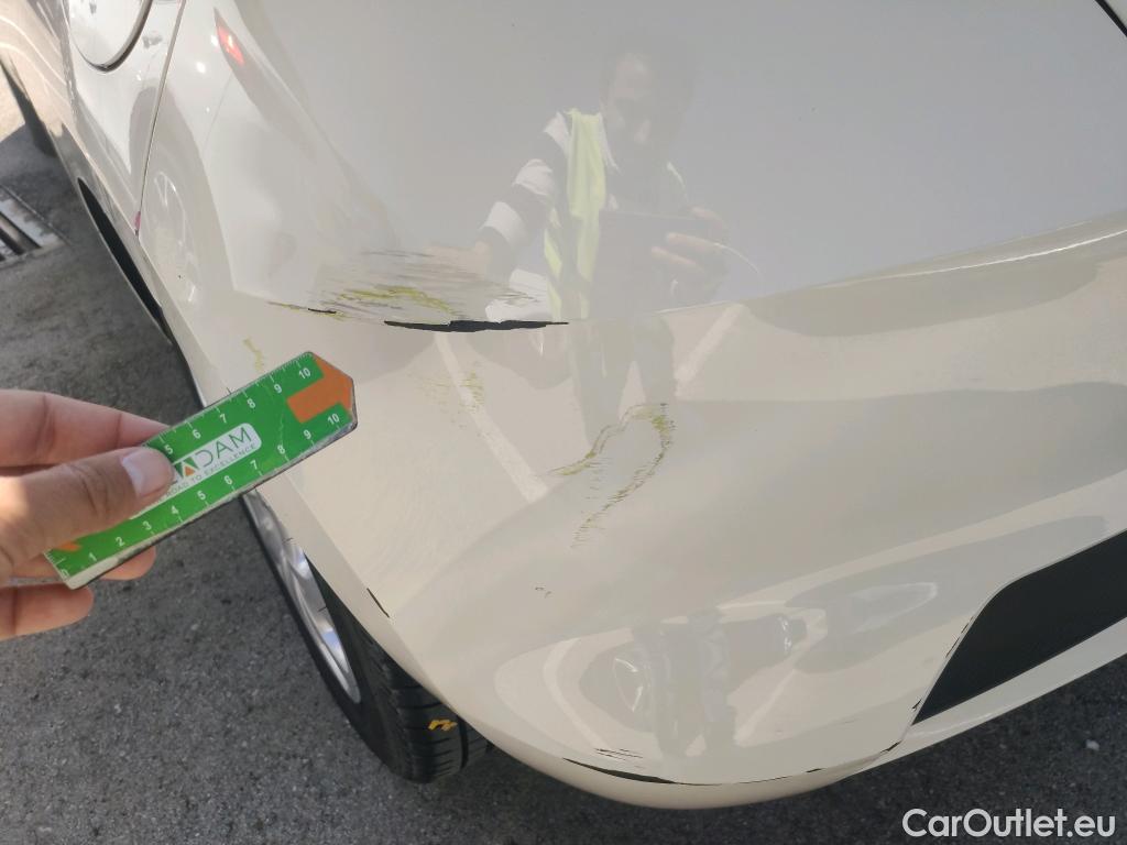  Nissan  Micra NISSAN  / 2017 / 5P / berlina con portón IG-T 68 kW (92 CV) E6D-F Acenta #7