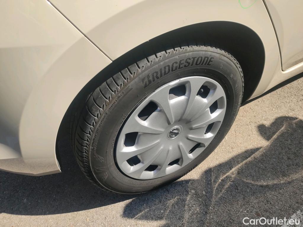  Nissan  Micra NISSAN  / 2017 / 5P / berlina con portón IG-T 68 kW (92 CV) E6D-F Acenta #24