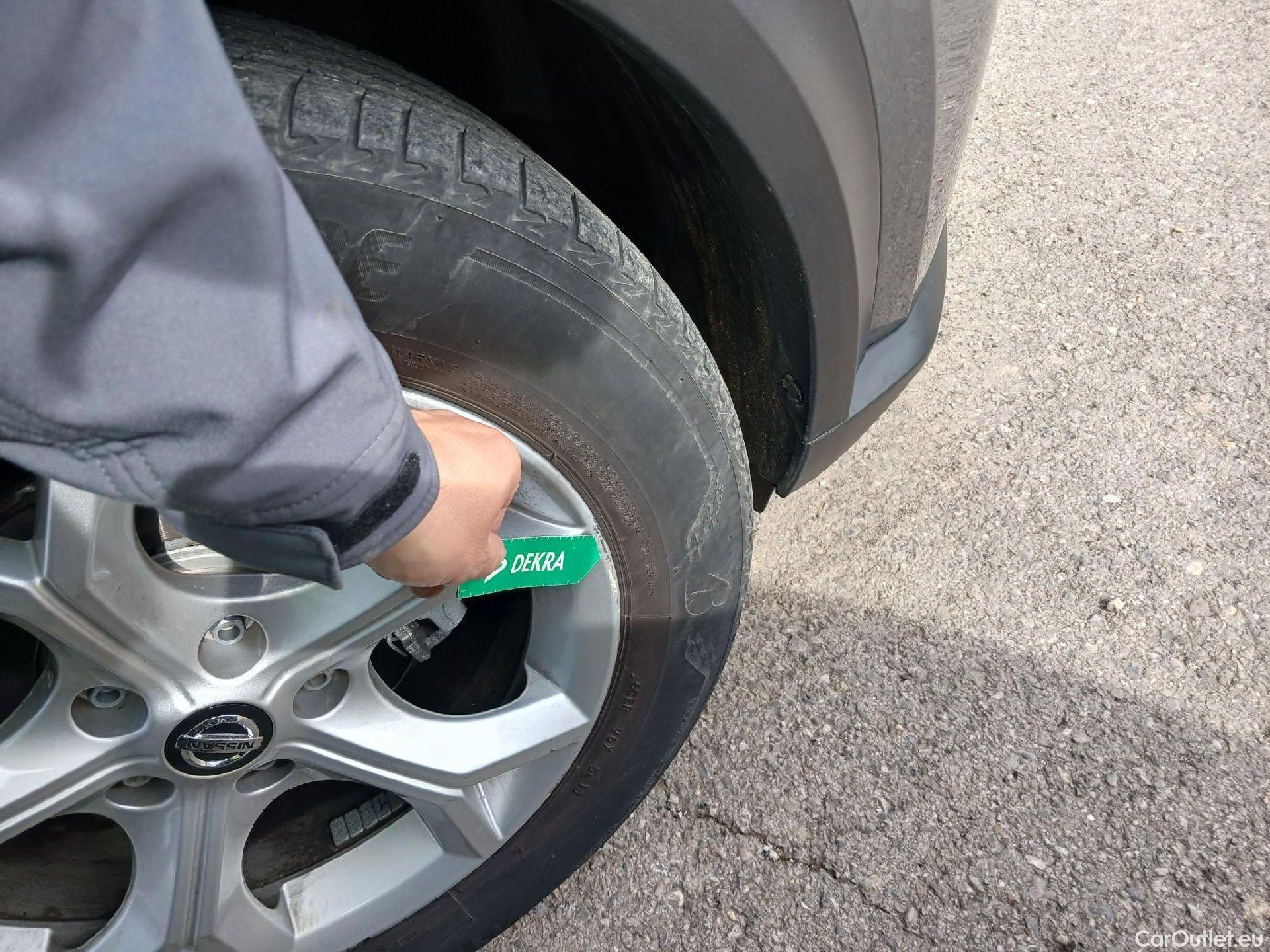  Nissan  Juke NISSAN  / 2019 / 5P / crossover DIG-T 84 kW (114 CV) DCT 7 V N-Connecta (AC2) #8