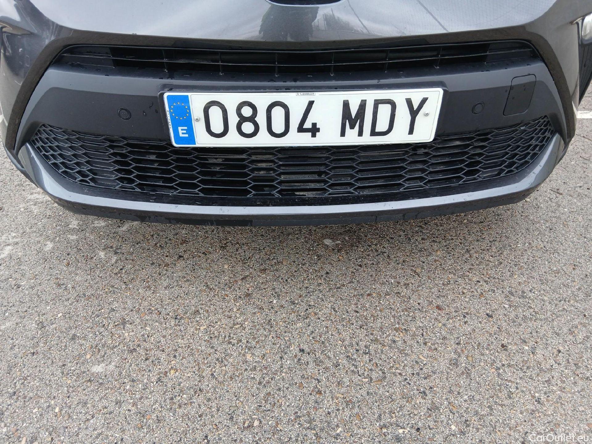  Toyota  C-HR TOYOTA  / 2019 / 5P / todoterreno 2.0 180H Advance #7