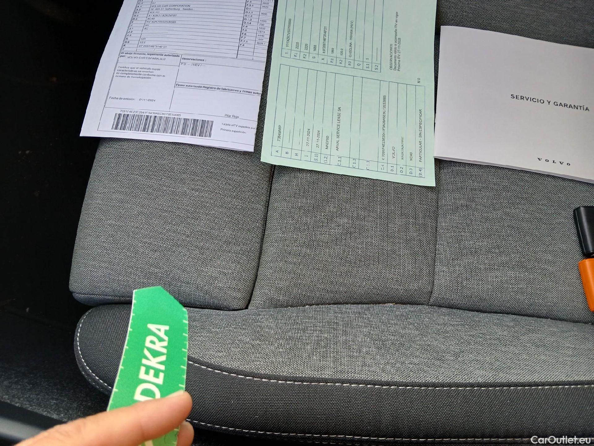  Volvo  XC 40 VOLVO XC40 / 2021 / 5P / todoterreno 2.0 B3 G Plus Dark Auto (AC) #3