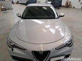  Alfa Romeo   STELVIO ALFA ROMEO / 2017 / 5P / SUV 2.2 TURBO DIESEL 160CV BUSINESS AT8 RWD #25
