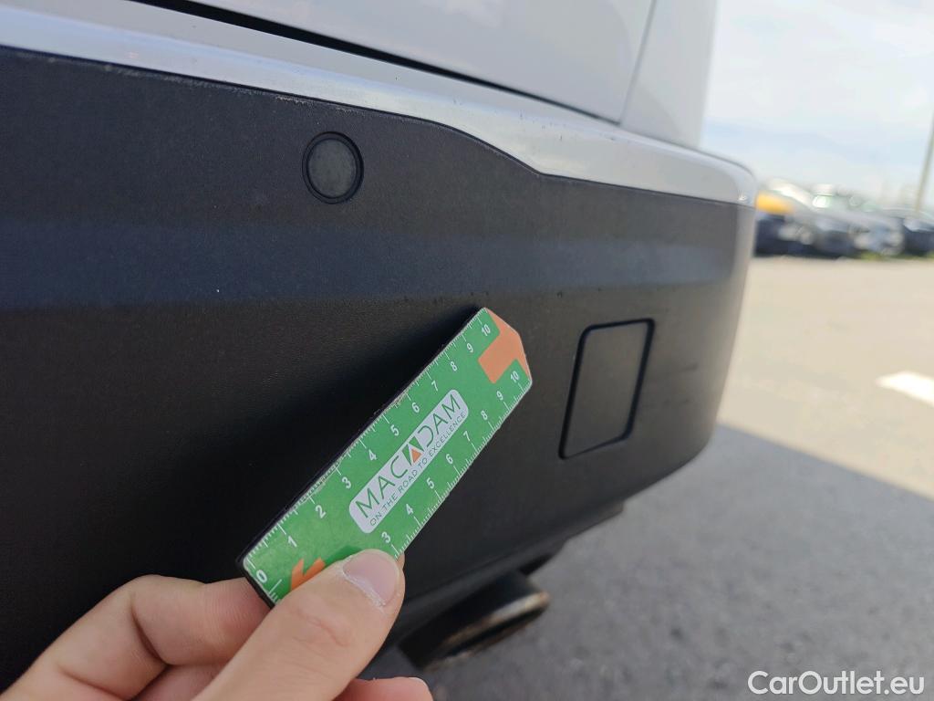  Peugeot  2008 PEUGEOT  / 2019 / 5P / todoterreno Allure BlueHDI 81kW (110CV) #43