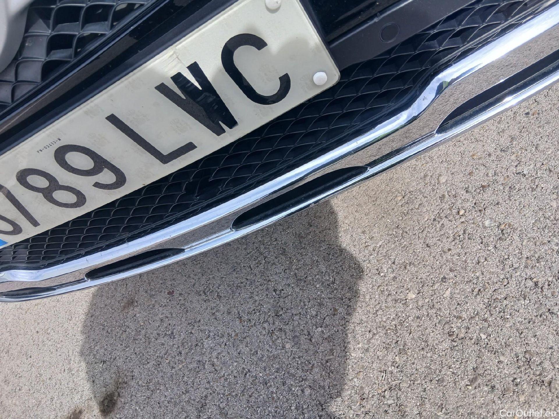  Mercedes  GLB MERCEDES-BENZ  / 2019 / 5P / todoterreno 2.0  200 D DCT 110KW (150CV) #14