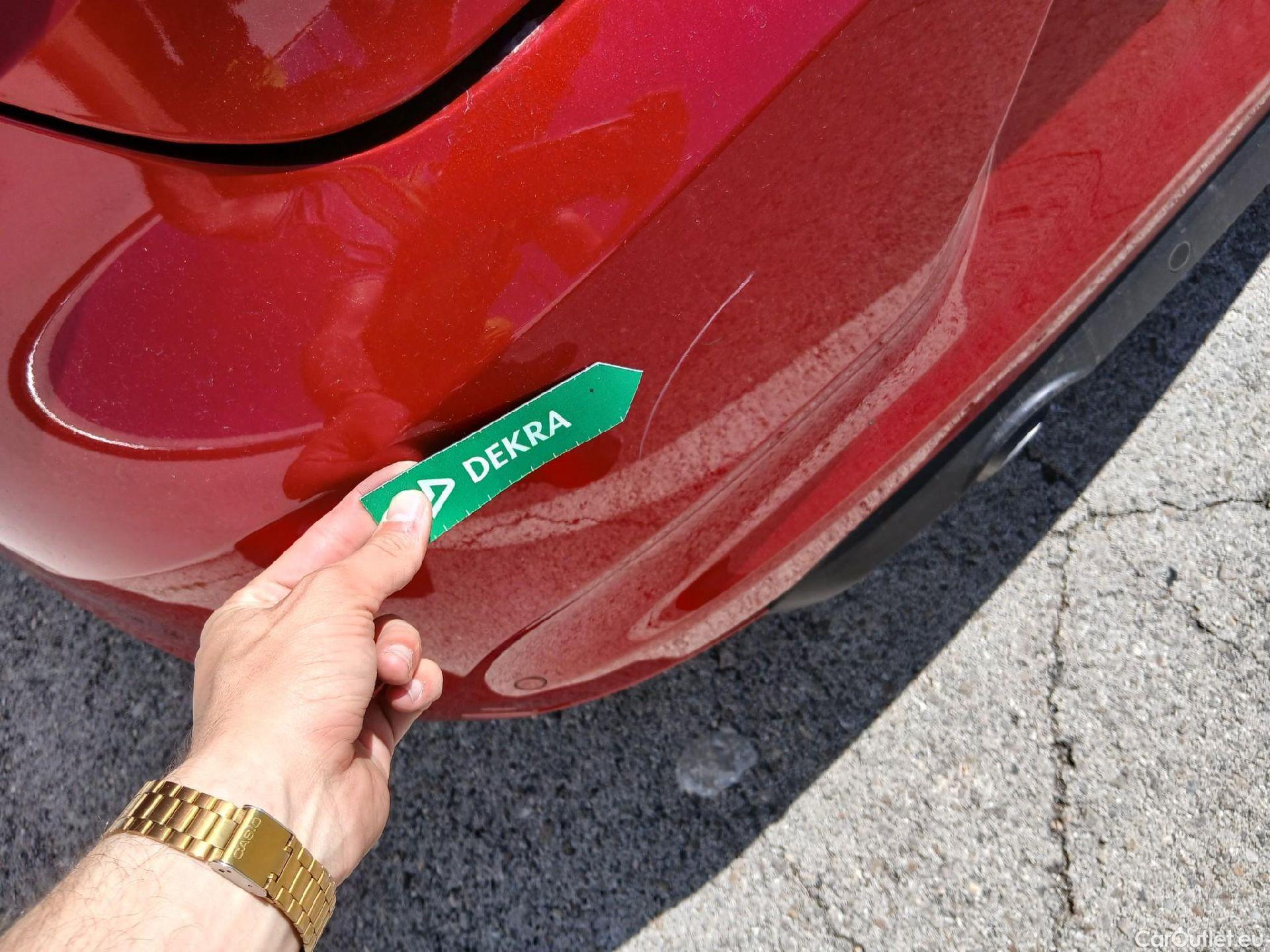  Renault  Clio RENAULT  / 2019 / 5P / berlina con portón Intens TCe 74 kW (100CV) GLP #12