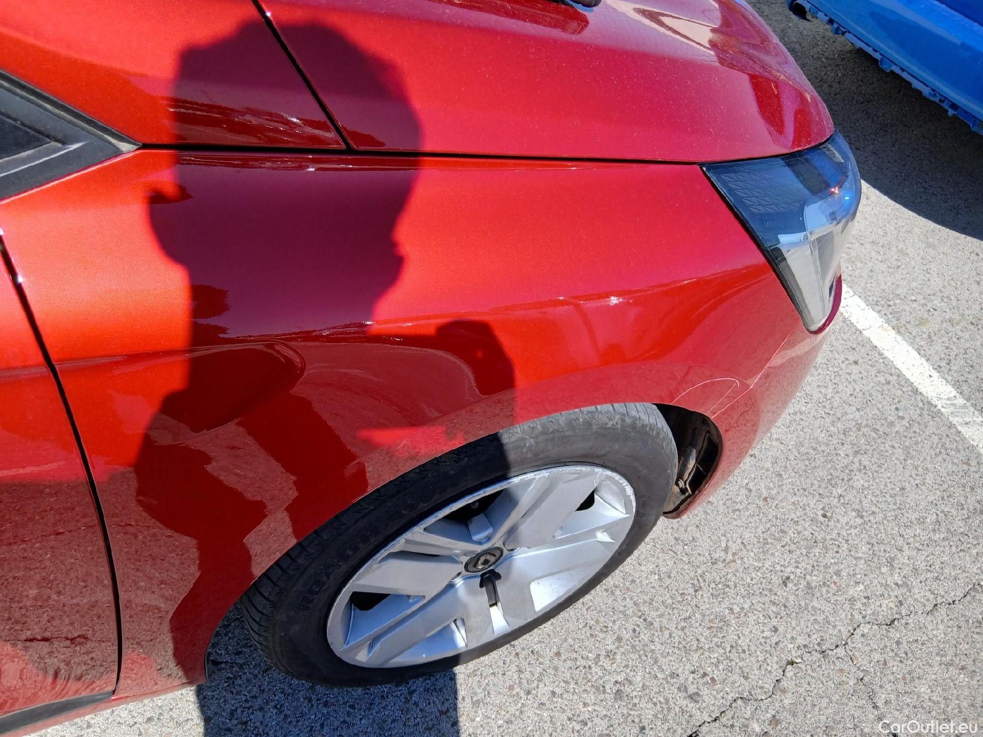  Renault  Clio RENAULT  / 2019 / 5P / berlina con portón Intens TCe 74 kW (100CV) GLP #26