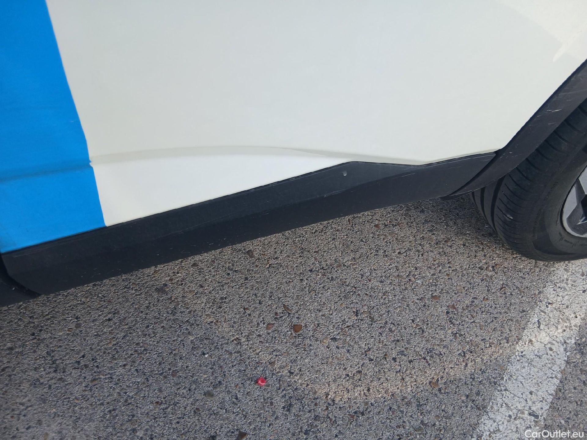  Nissan  Qashqai NISSAN  / 2021 / 5P / todoterreno DIG-T 116kW Xtronic N-Connecta #46