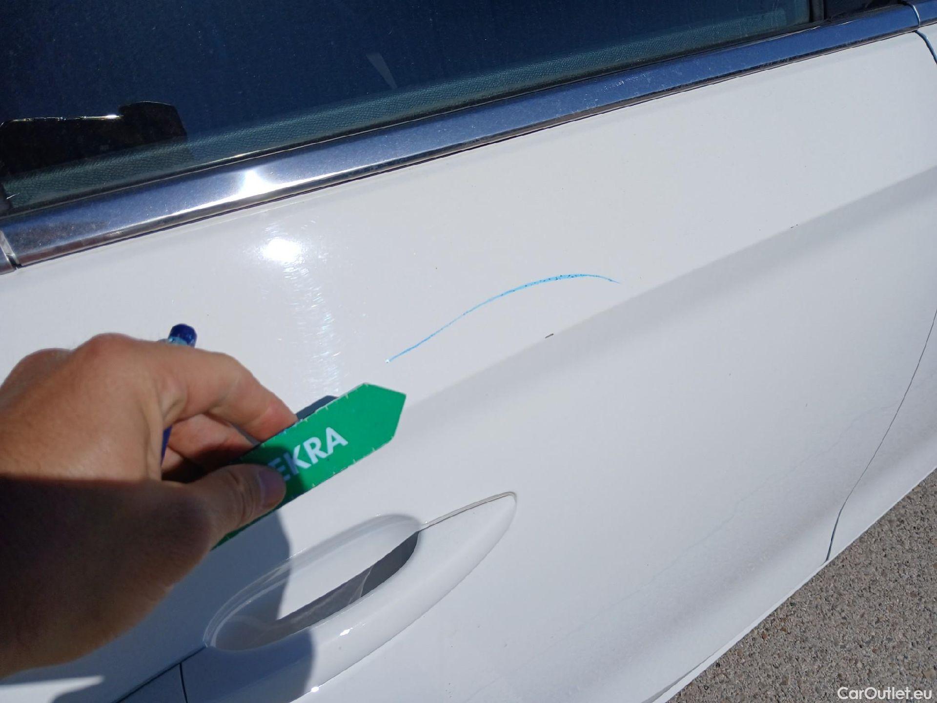  Opel  Corsa OPEL  1.2T XHL 74kW (100CV) Elegance #26