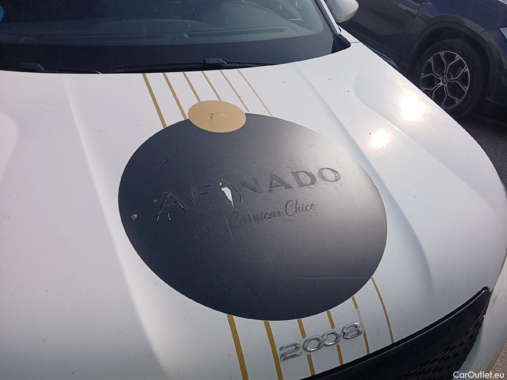  Peugeot  2008 PEUGEOT  / 2019 / 5P / todoterreno Active Pack BlueHDI 81kW (110CV) #31