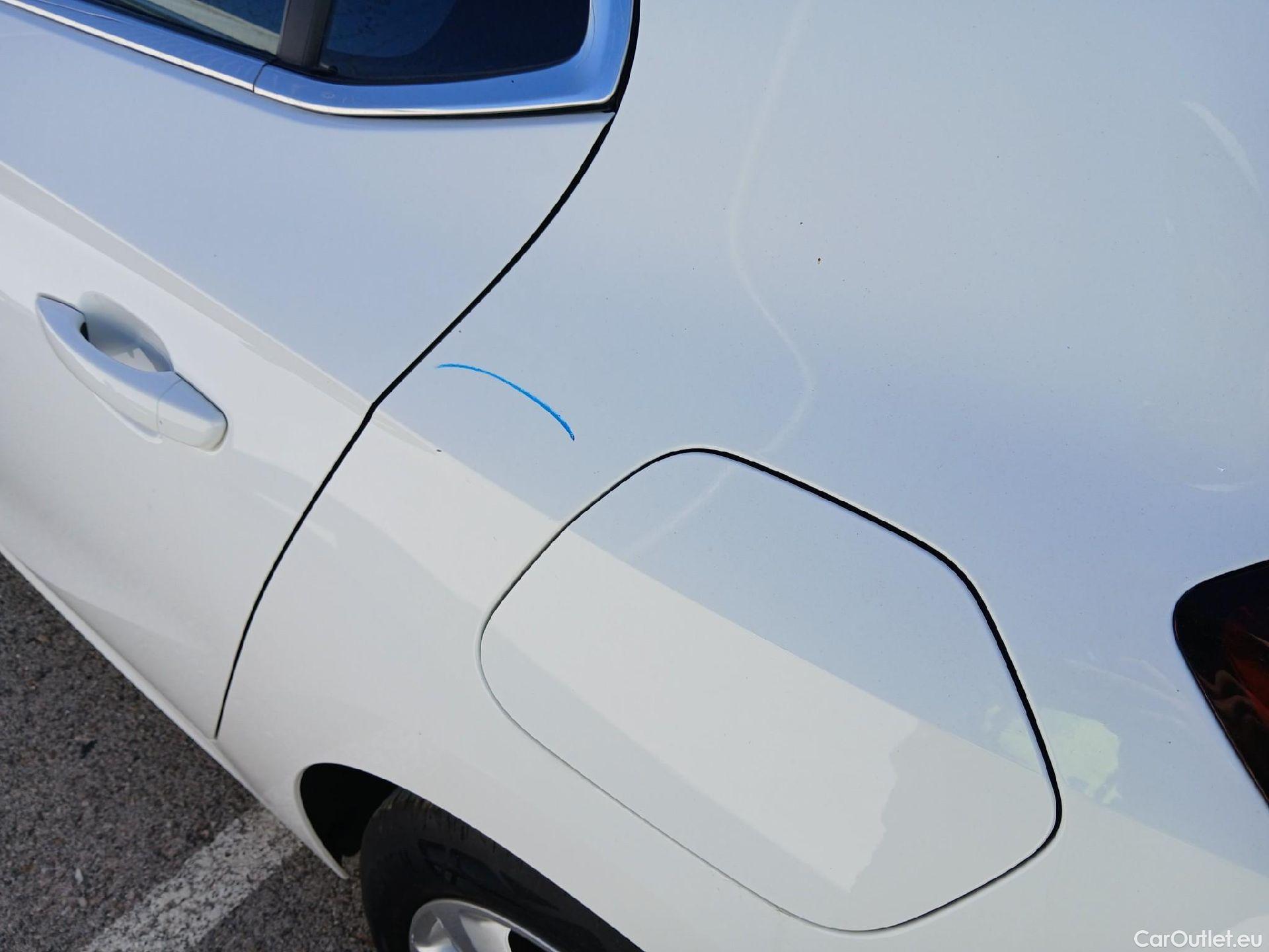  Opel  Corsa OPEL  1.2T XHL 74kW (100CV) Elegance #15