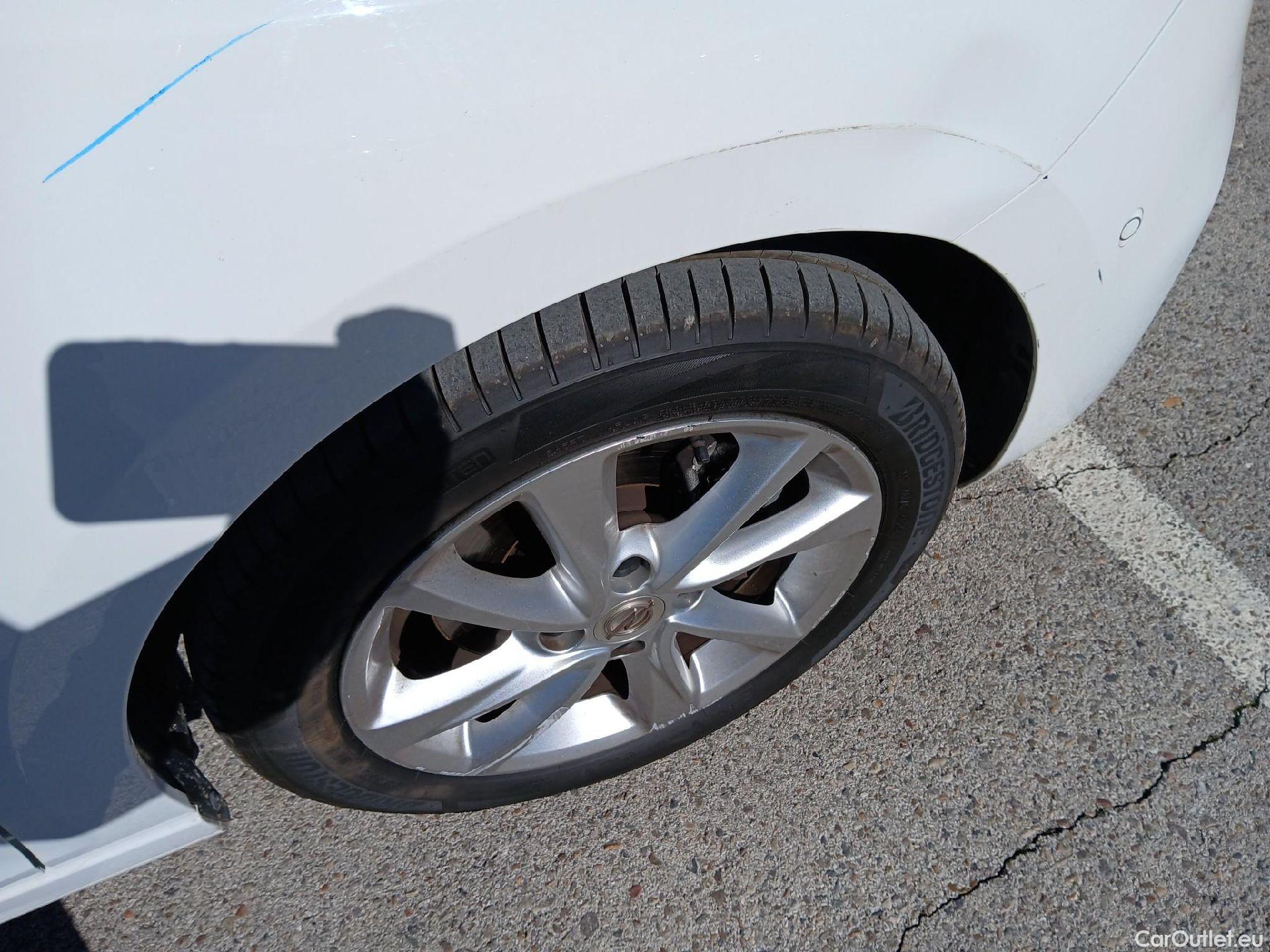  Opel  Corsa OPEL  1.2T XHL 74kW (100CV) Elegance #30