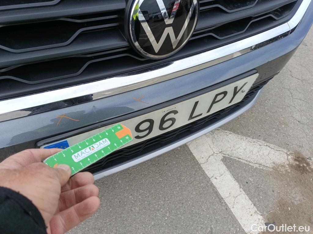  Volkswagen  T-ROC VOLKSWAGEN  / 2017 / 5P / todoterreno Advance 2.0 TDI 85kW (115CV) #4