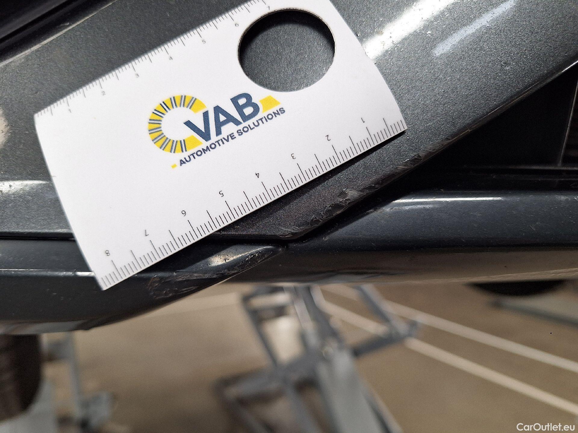  Audi  Q3 Audi,  SB '19, Audi  Sportback 35 TDI S tronic S Line Business  #8