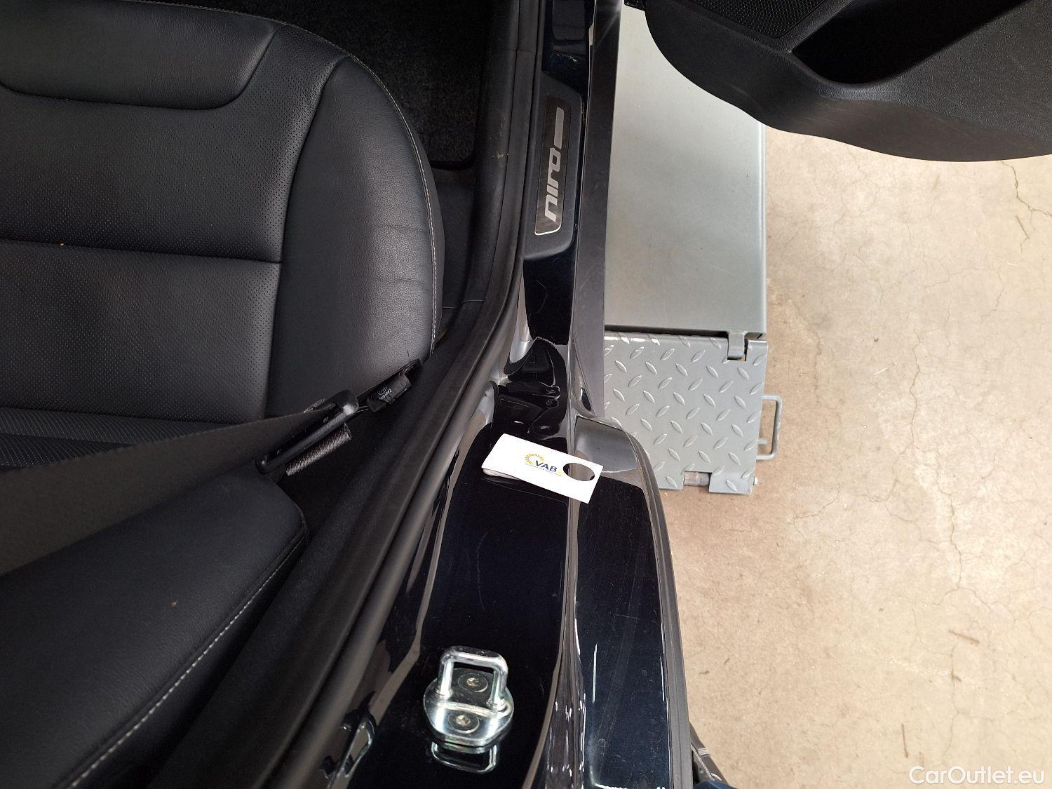  KIA  Niro Kia,  FL'19, KIA  Business Line 1.6 GDi HEV 6DCT 5d #44