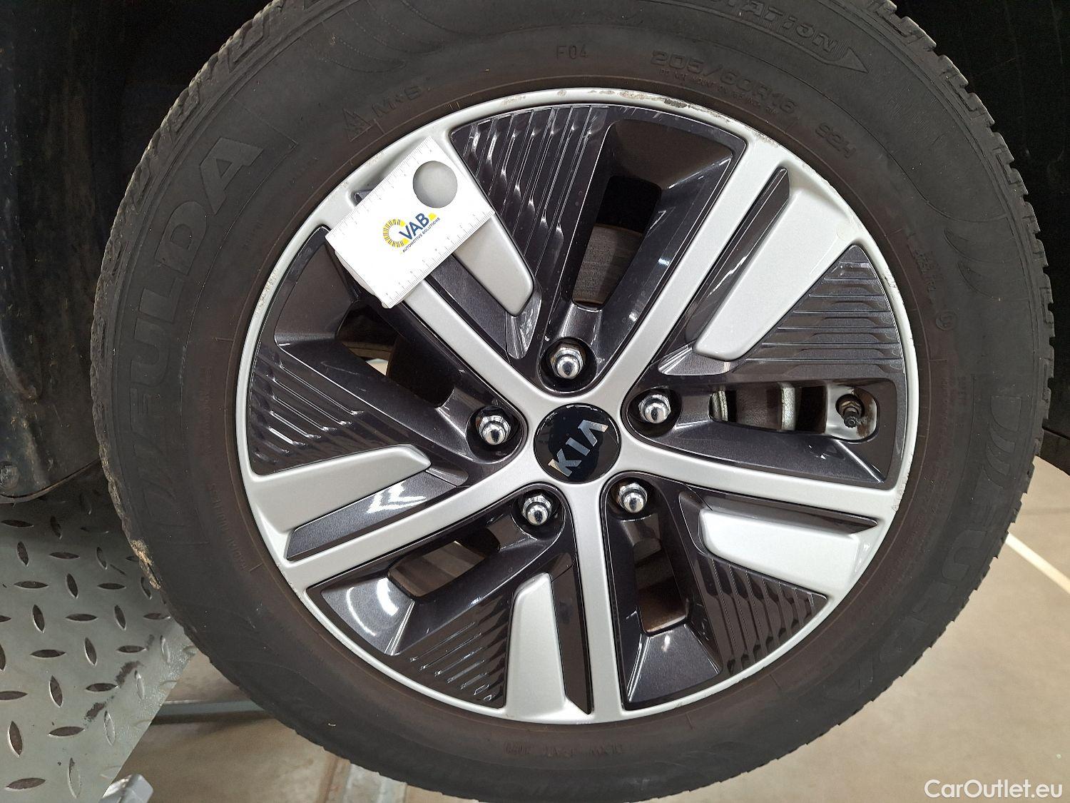  KIA  Niro Kia,  FL'19, KIA  Business Line 1.6 GDi HEV 6DCT 5d #15