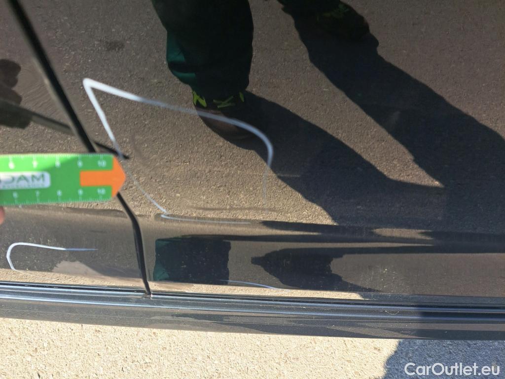  Audi  A1 Sportback AUDI A1 / 2018 / 5P / berlina con portón citycarver Black line 30 TFSI 81kW S tro #8