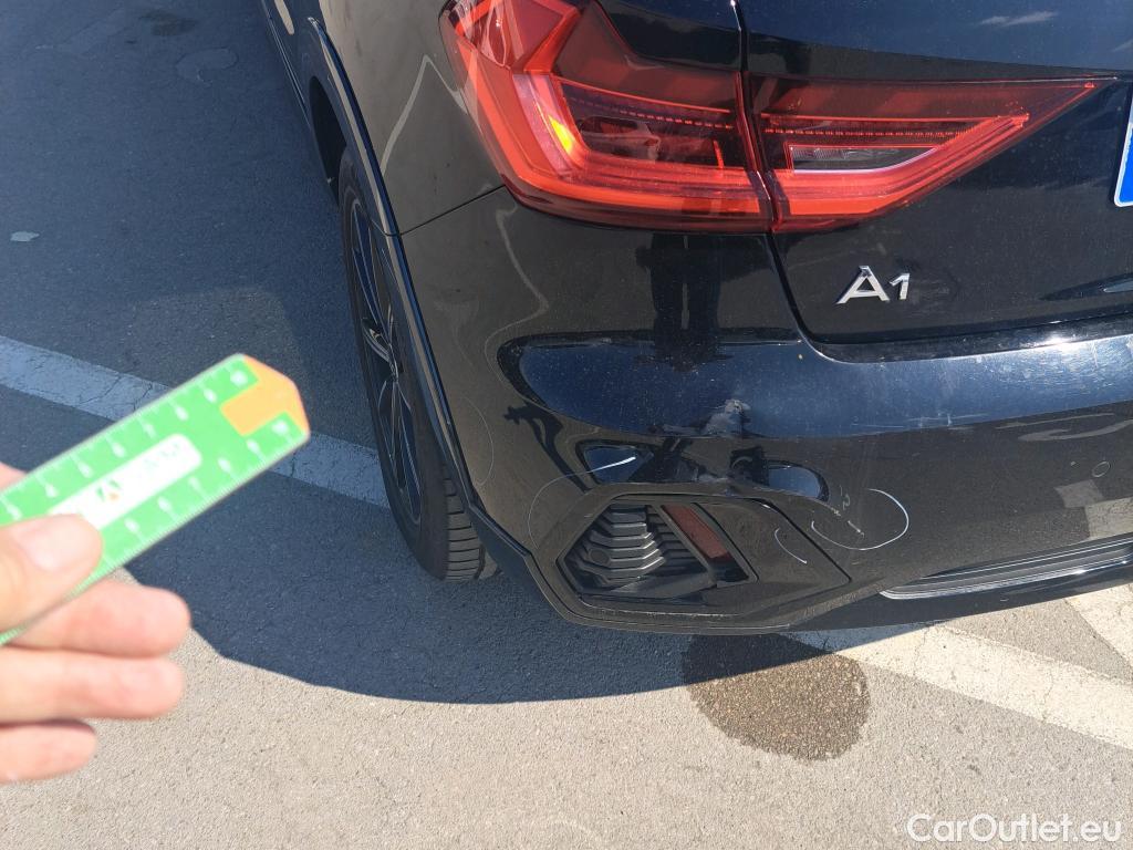  Audi  A1 Sportback AUDI A1 / 2018 / 5P / berlina con portón citycarver Black line 30 TFSI 81kW S tro #40