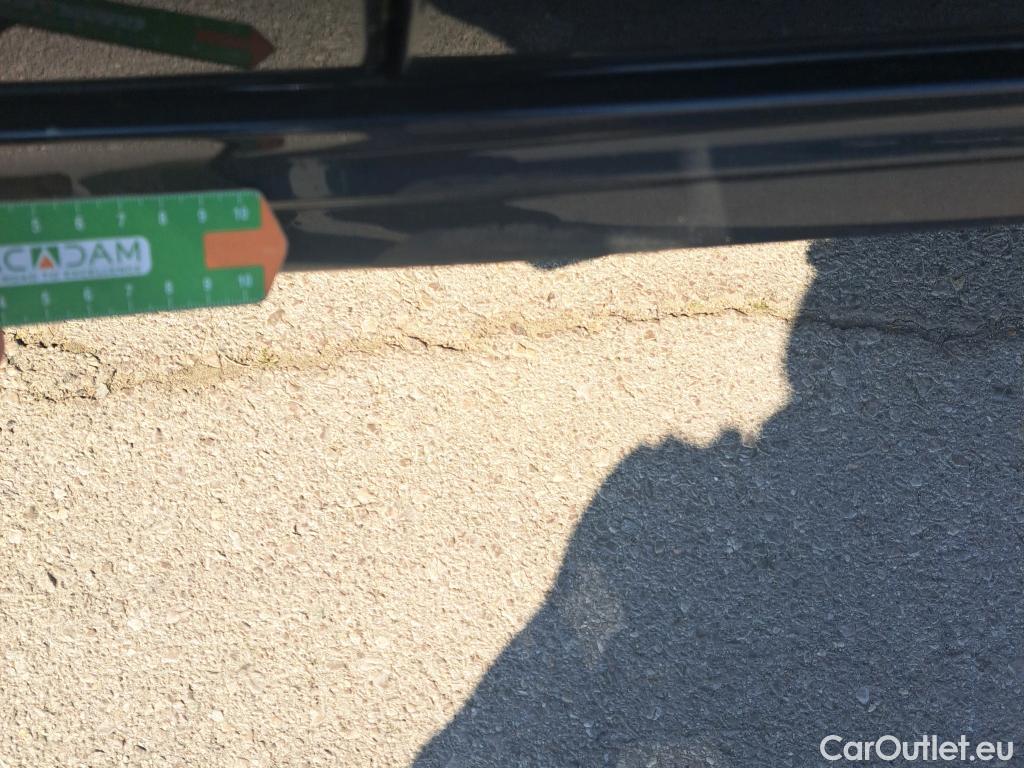  Audi  A1 Sportback AUDI A1 / 2018 / 5P / berlina con portón citycarver Black line 30 TFSI 81kW S tro #38