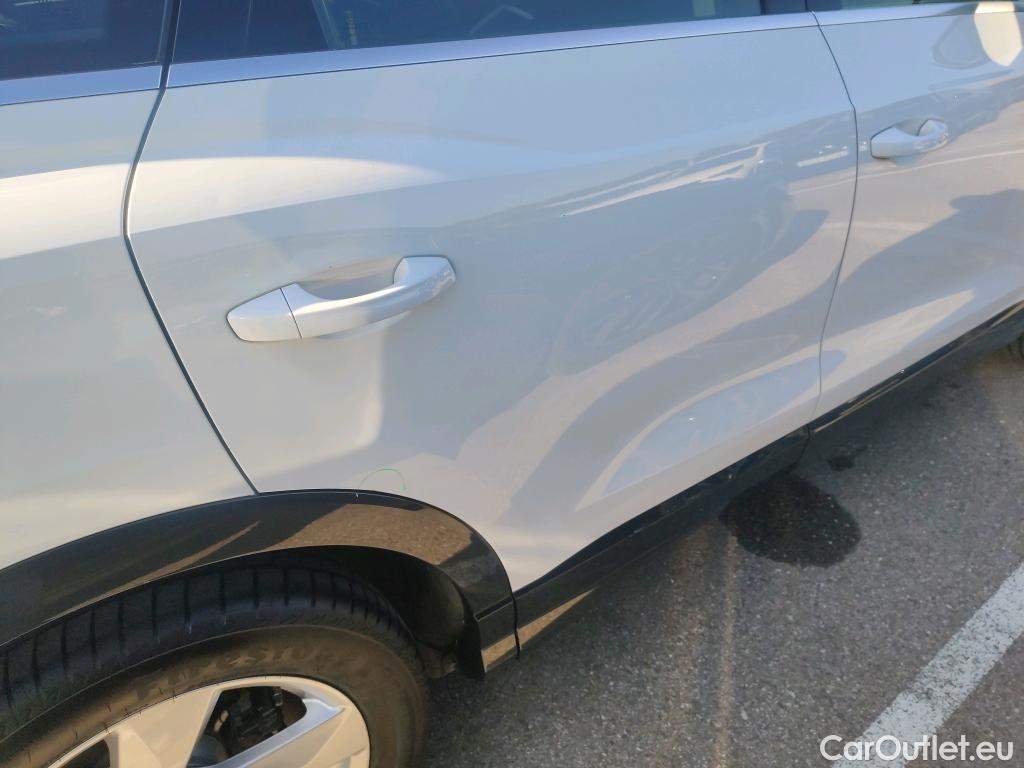  Audi  Q3 AUDI  / 2018 / 5P / todoterreno Advanced 35 TDI 110kW (150CV) S tronic (AC5) #4