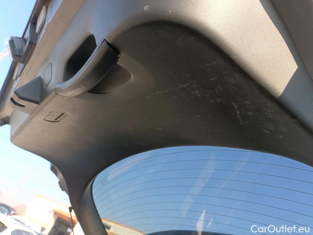  Hyundai   Ioniq HYUNDAI 5 / 2021 / 5P / todoterreno 73KWH 160KW Light RWD #21