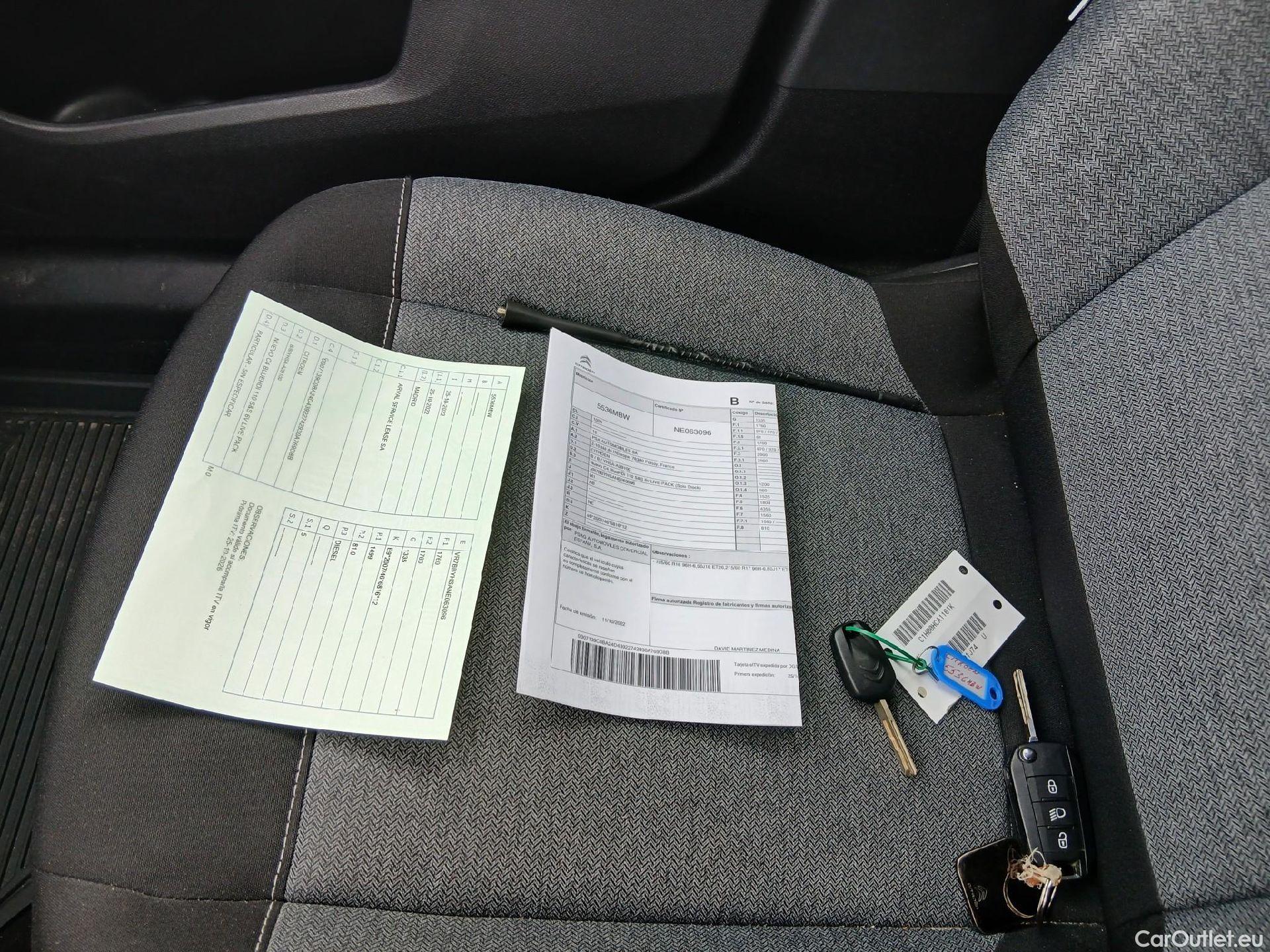  Citroen  C4 CITROEN  / 2020 / 5P / berlina con portón BlueHdi 110 S&S Live Pack #2