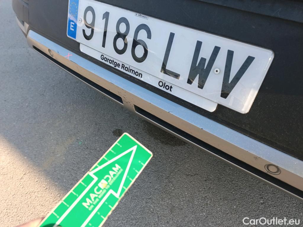  Hyundai   Ioniq HYUNDAI 5 / 2021 / 5P / todoterreno 73KWH 160KW Light RWD #10