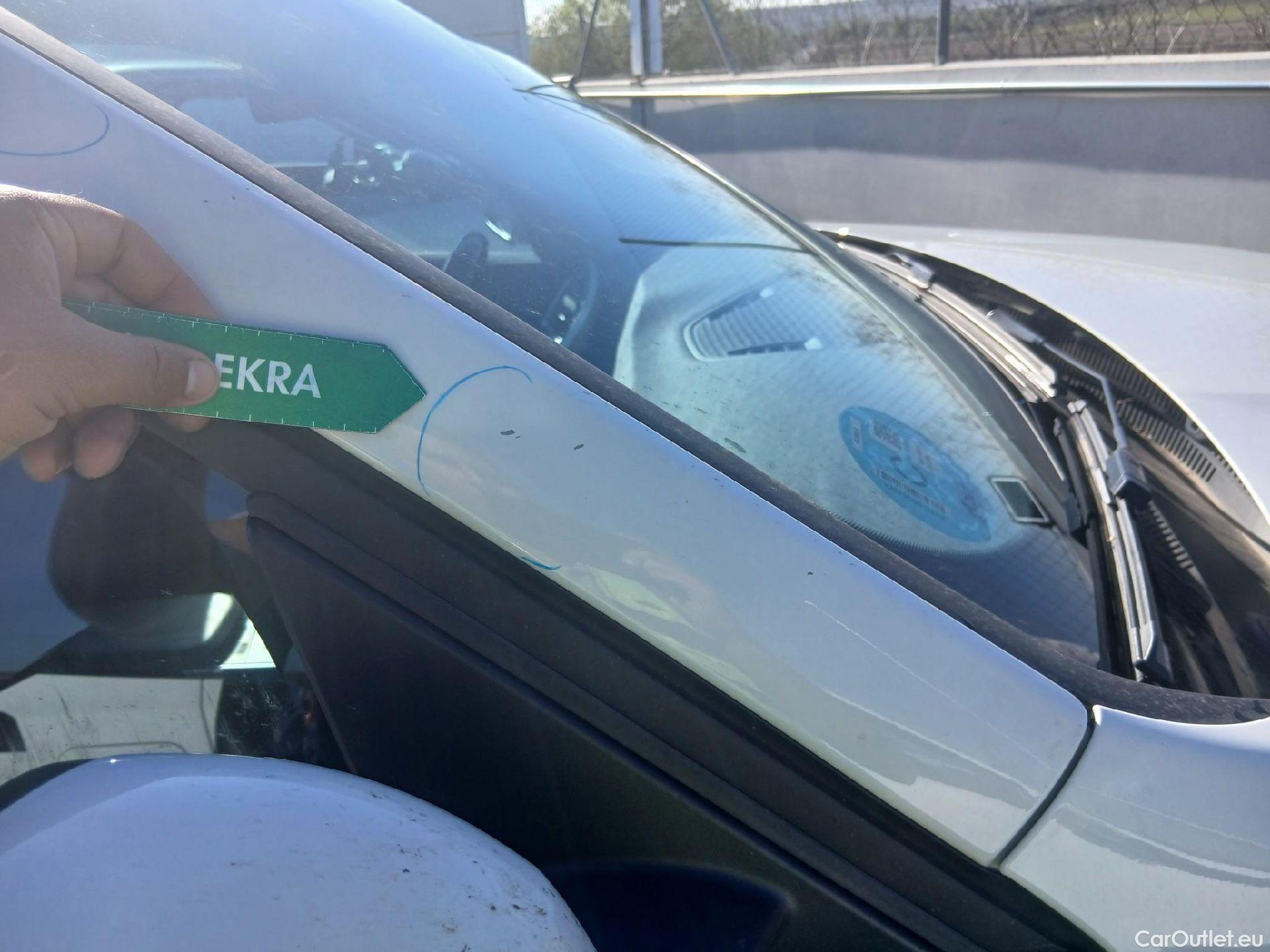  Bmw  X1 BMW  / 2022 / 5P / todoterreno sDrive18d (AC) #24