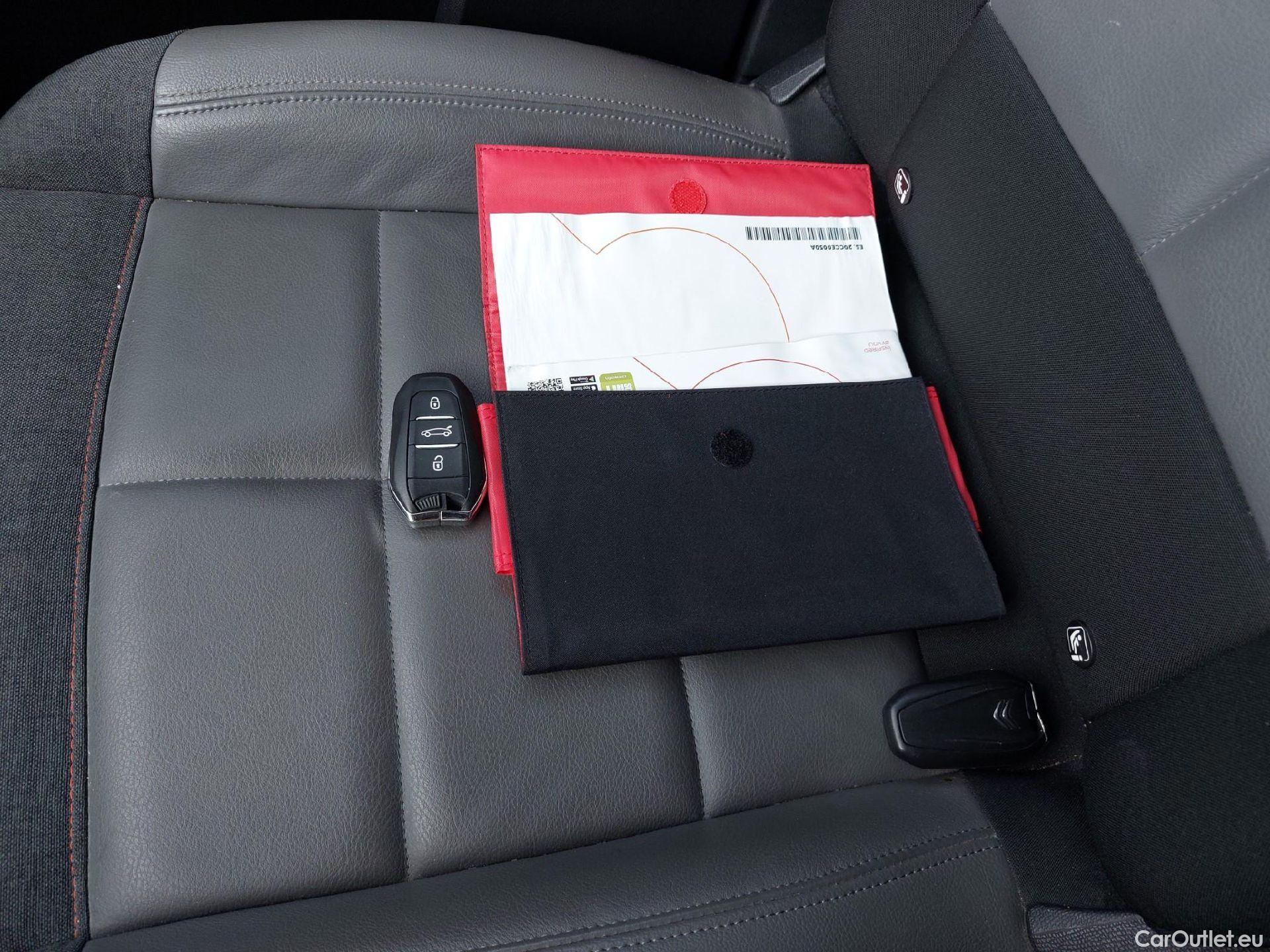  Citroen  C5 CITROEN  Aircross / 2018 / 5P / todoterreno PureTech 96kW (130CV) S&S EAT8 Shine #1