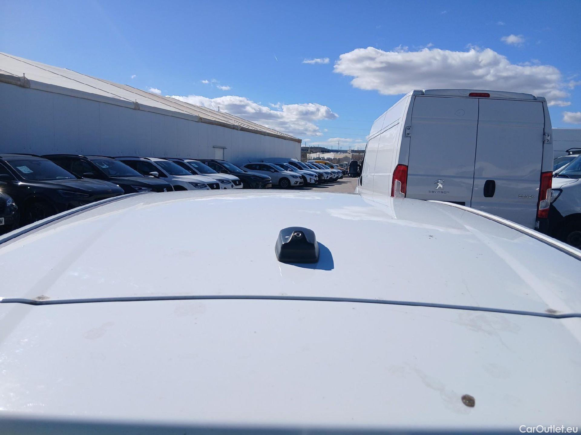  Hyundai  i20 HYUNDAI  / 2020 / 5P / berlina con portón 1.0 TGDI 74kW (100CV) 48V Essence #8