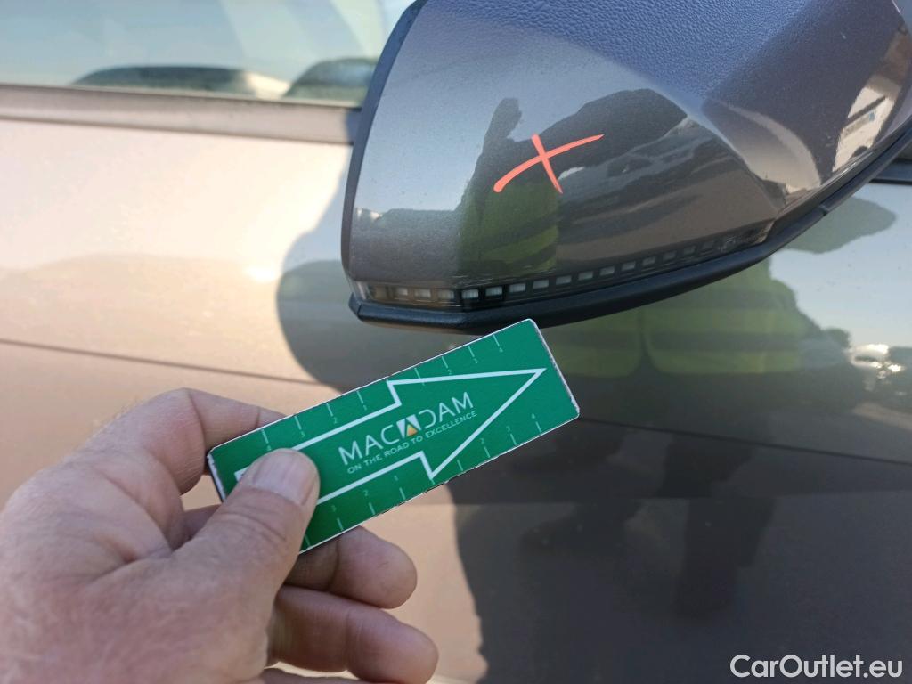  Hyundai   Ioniq HYUNDAI 5 / 2021 / 5P / todoterreno 73KWH 160KW Light RWD #39