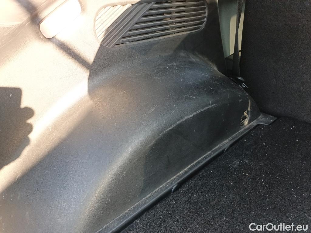  Hyundai   Ioniq HYUNDAI 5 / 2021 / 5P / todoterreno 73KWH 160KW Light RWD #30